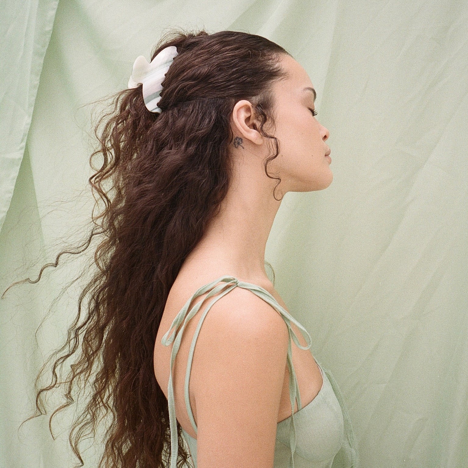 Big Effing Clip in Lilies of the Valley - Image 2