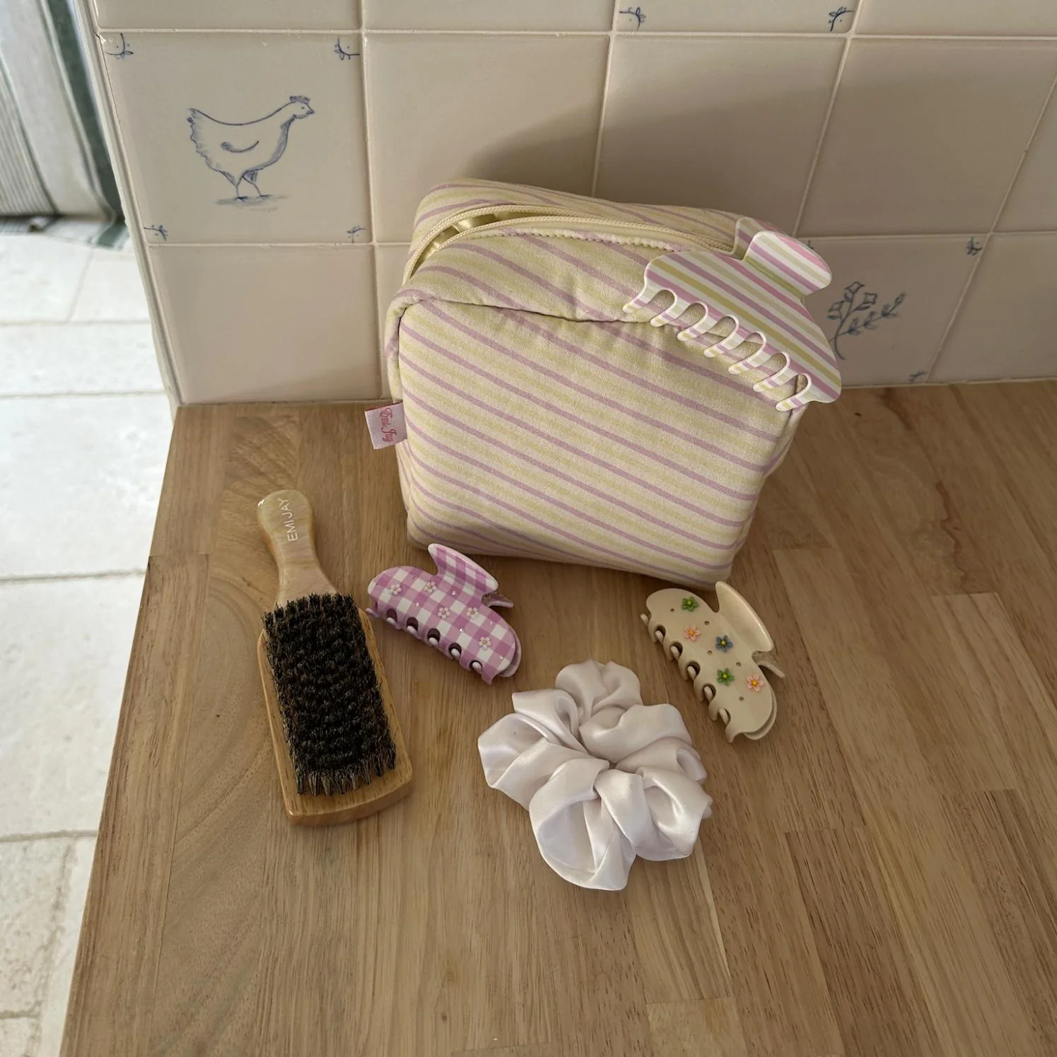 Sweetheart Clip in Daisy Pink Picnic - Image 2
