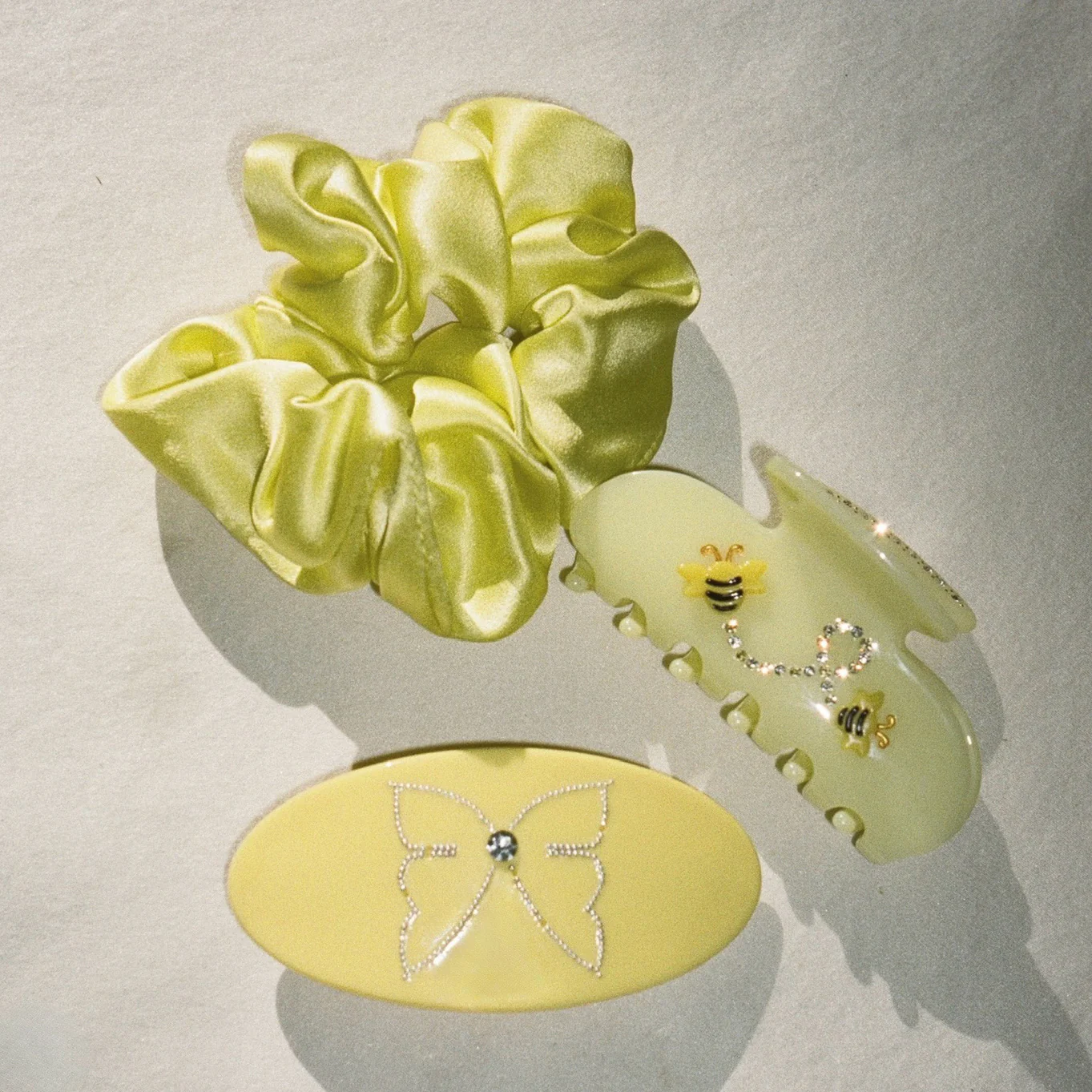 Sweetheart Clip in Sweet Bee - Image 2